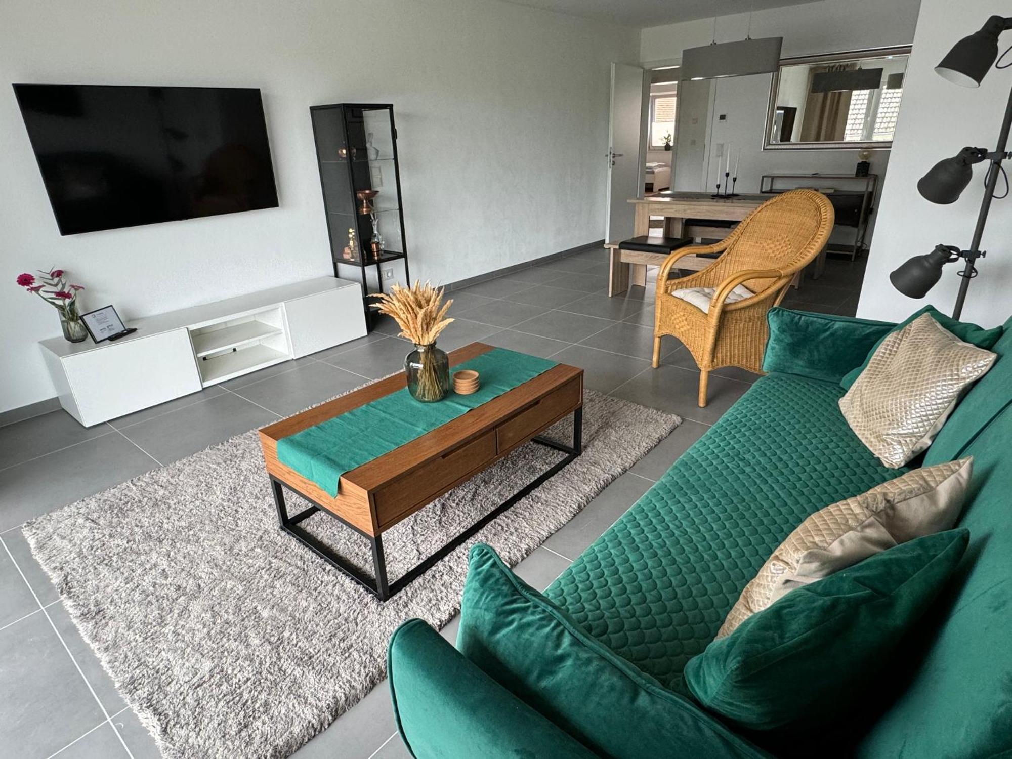 Modern & Grosszuegig! Ideal Fuer Familie & Arbeit Linden (Hessen) Exterior foto
